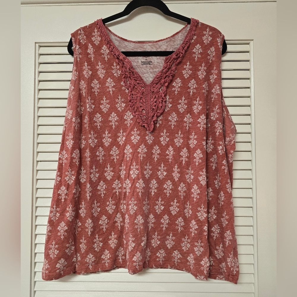 St John's Bay - (Plus-Size) Orange & White Sleeveless Embroidered Detail Top
